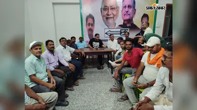 फरीदपुर में पीसीसी सड़क निर्माण का विरोध, ग्रामीणों ने विधायक से लगाई रोक की गुहार