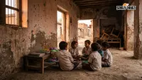 मोरवा में 20 से अधिक आंगनबाड़ी भवन बेकार, जर्जर झोपड़ियों में चल रहे केंद्र