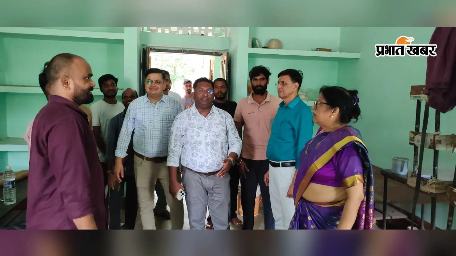 TMBU के पीजी हॉस्टलों में अधिकारियों का औचक निरीक्षण, अर्ध-निर्मित छात्रावास बना नशेड़ियों का अड्डा, कमरे खाली करने की चेतावनी