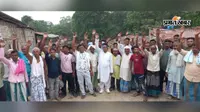 अजब-गजब सरकारी सिस्टम! लाखों से पुल तो बना दिया, लेकिन मुख्य सड़क से जोड़ना ही भूले; निजी जमीनों से गुजरने को मजबूर ग्रामीण
