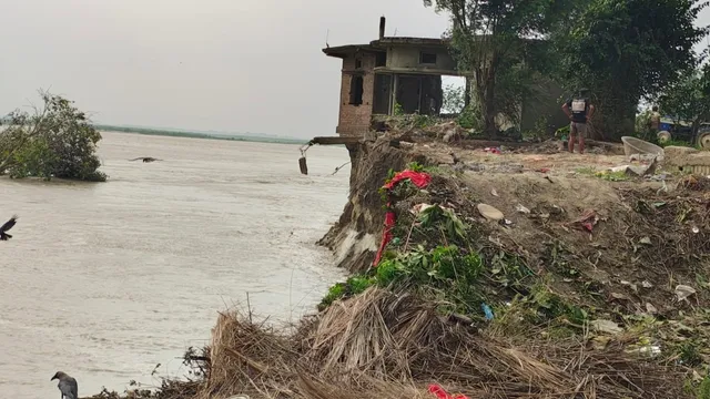 कटान का भयावह मंजर