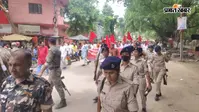 आरा में सड़कों पर उतरे शिक्षक, शिक्षा बचाओ के नारे के साथ सरकार से रखीं 7 मांगें