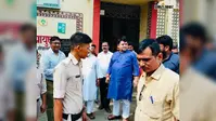 गोपालगंज: मांझा सीएचसी का विधायक मंजीत कुमार सिंह ने किया निरीक्षण, व्यवसायियों की समस्याएं भी सुनीं