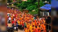 बाबा दानीनाथ का आशीर्वाद लेकर सुल्तानगंज के लिए निकला कांवरियों का जत्था
