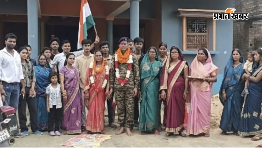 मधेपुरा के मुरलीगंज में सेना से लौटे नायब सूबेदार का भव्य अभिनंदन, पूरे गांव ने किया सम्मान