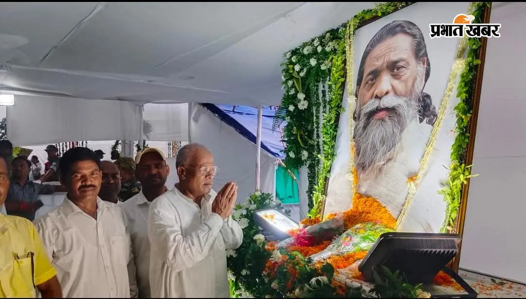 शिबू सोरेन की पुण्यतिथि पर जानकी यादव ने दी श्रद्धांजलि, संघर्षों को किया याद