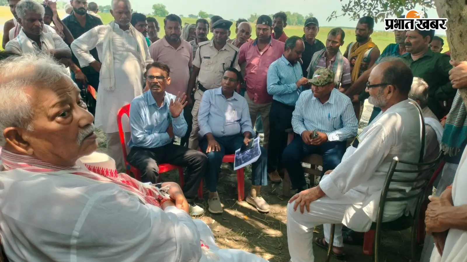 मधेपुरा के गंगापुर में कोसी कटाव पर हाई अलर्ट, विधानसभा उपाध्यक्ष ने मौके पर पहुंचकर 24 घंटे बचाव कार्य के दिए निर्देश