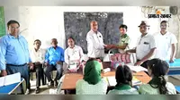 शैक्षणिक किट पाकर खिले बच्चों के चेहरे, 450 विद्यार्थियों को मिली पढ़ाई की सामग्री