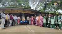 गोला के प्लस टू हाईस्कूल में शिबू सोरेन को श्रद्धांजलि, विद्यार्थियों को बताया संघर्ष का इतिहास