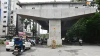 विभागों के तालमेल की कमी से रांची की जनता परेशान, सिरमटोली फ्लाईओवर के नीचे तीन माह से अधूरा पड़ा सड़क निर्माण