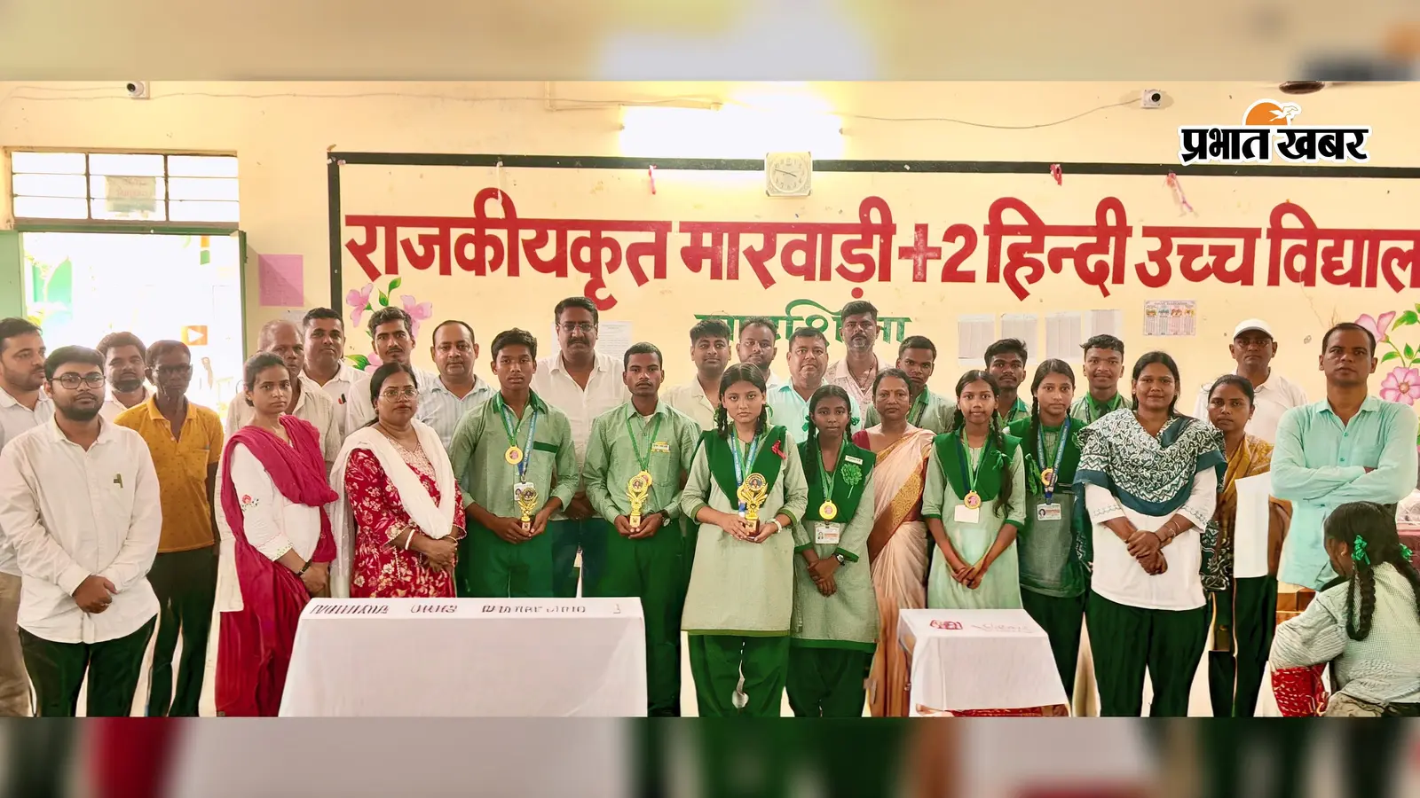 मारवाड़ी उवि में दिशोम गुरु को दी गयी श्रद्धांजलि