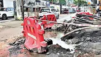 रांची में अधूरे सड़क निर्माण से बढ़ी मुश्किलें, खुले गड्ढों से दुर्घटना का डर