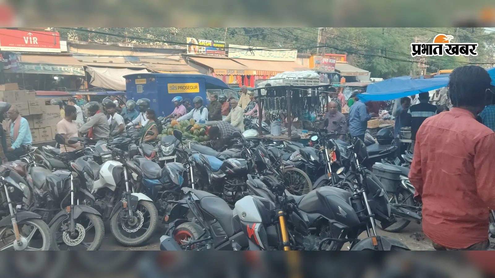 छपरा में मल्टीलेवल पार्किंग का इंतजार, दो साल बाद भी नहीं चुनी गई जमीन; जाम और वाहन चोरी की समस्या बरकरार