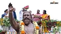 पहली पुण्यतिथि पर दिशोम गुरु को भावभीनी श्रद्धांजलि, नेमरा में स्थापित हुई भव्य मूर्ति , देखें तस्वीरें