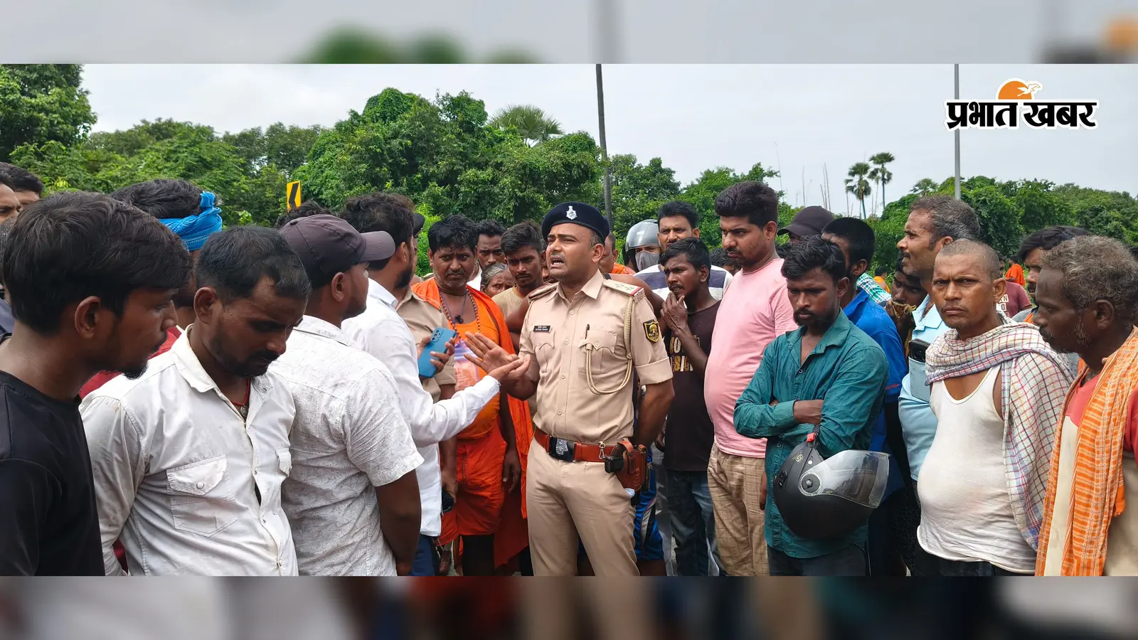 सासाराम के ताराचंडी कोटा मोड़ पर हादसा, पिकअप-ऑटो की टक्कर में युवक की मौत, मुआवजे की मांग पर हाईवे जाम
