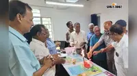 SBI पेंशनर्स एसोसिएशन ने अगस्त माह में जन्मे बुजुर्ग सदस्यों का मनाया सामूहिक जन्मदिन, किया सम्मानित