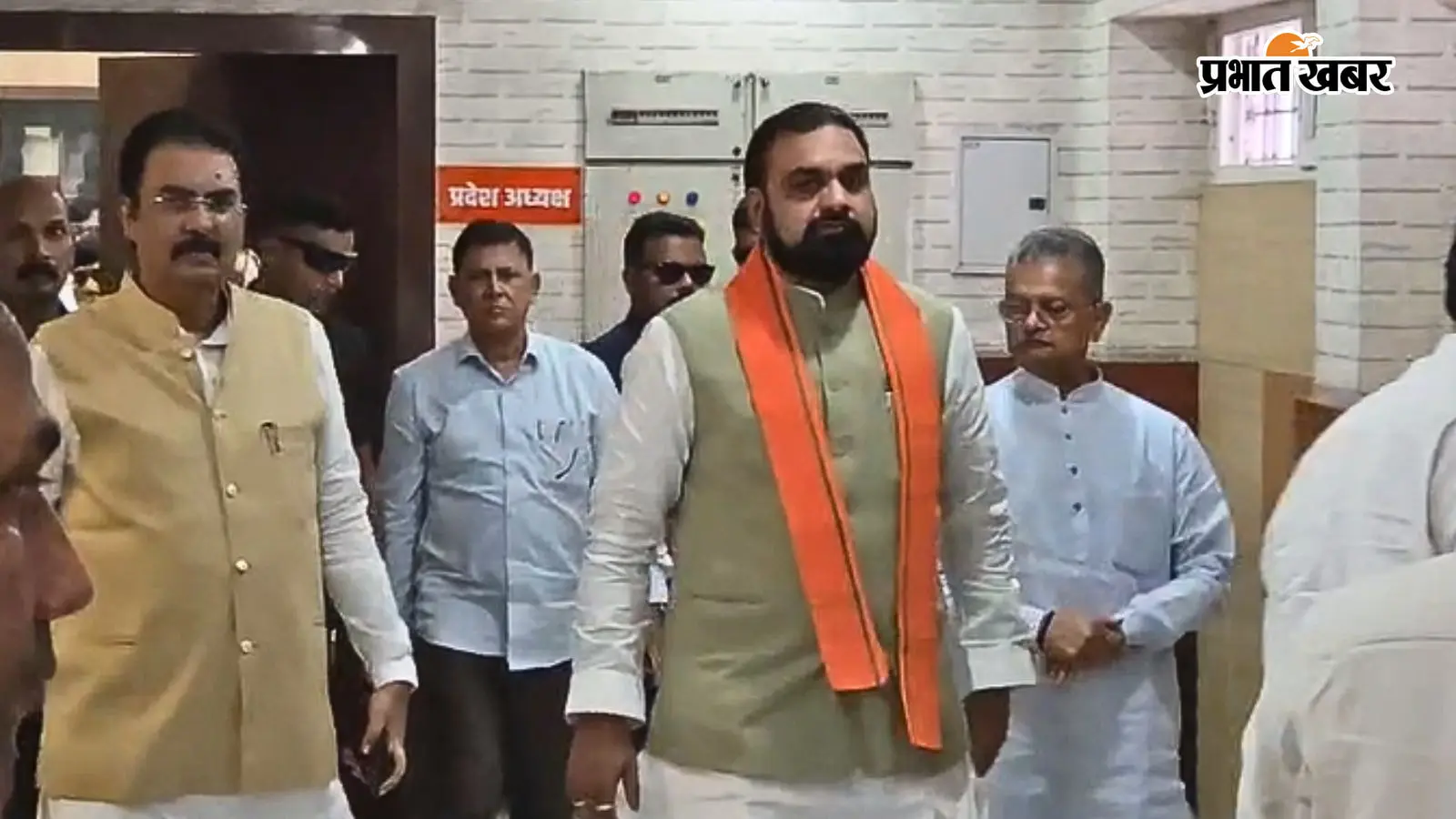 बांकीपुर में हार के बाद BJP में मंथन शुरू, CM सम्राट चौधरी अचानक पहुंचे प्रदेश कार्यालय, बंद कमरे में चल रही है बैठक