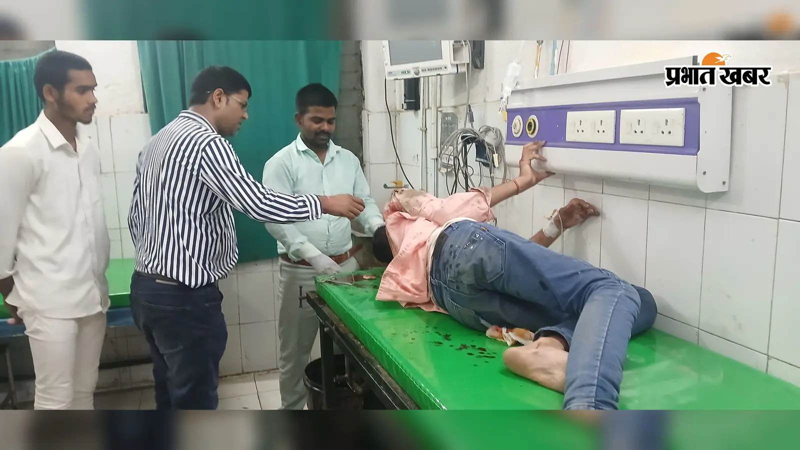 एनएच-27 पर अज्ञात वाहन की टक्कर से युवक गंभीर घायल, डीएमसीएच रेफर