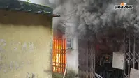 धनबाद में टला बड़ा हादसा: शांति भवन के मीटर रूम में लगी भीषण आग, मची अफरा-तफरी