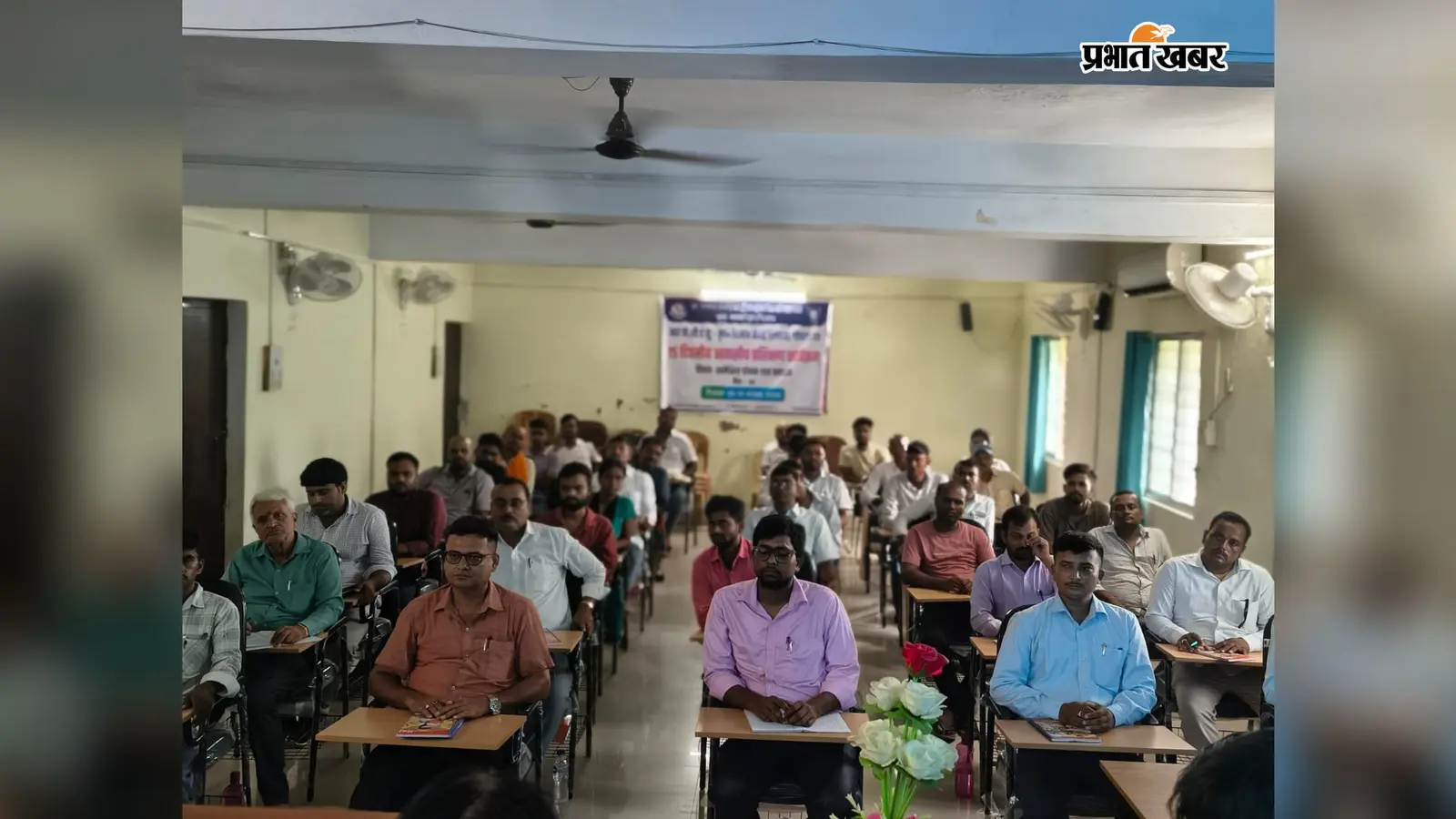 गोपालगंज: केवीके सिपाया में उर्वरक लाइसेंस के लिए 15 दिवसीय आवासीय प्रशिक्षण शुरू, 40 प्रतिभागी ले रहे हिस्सा