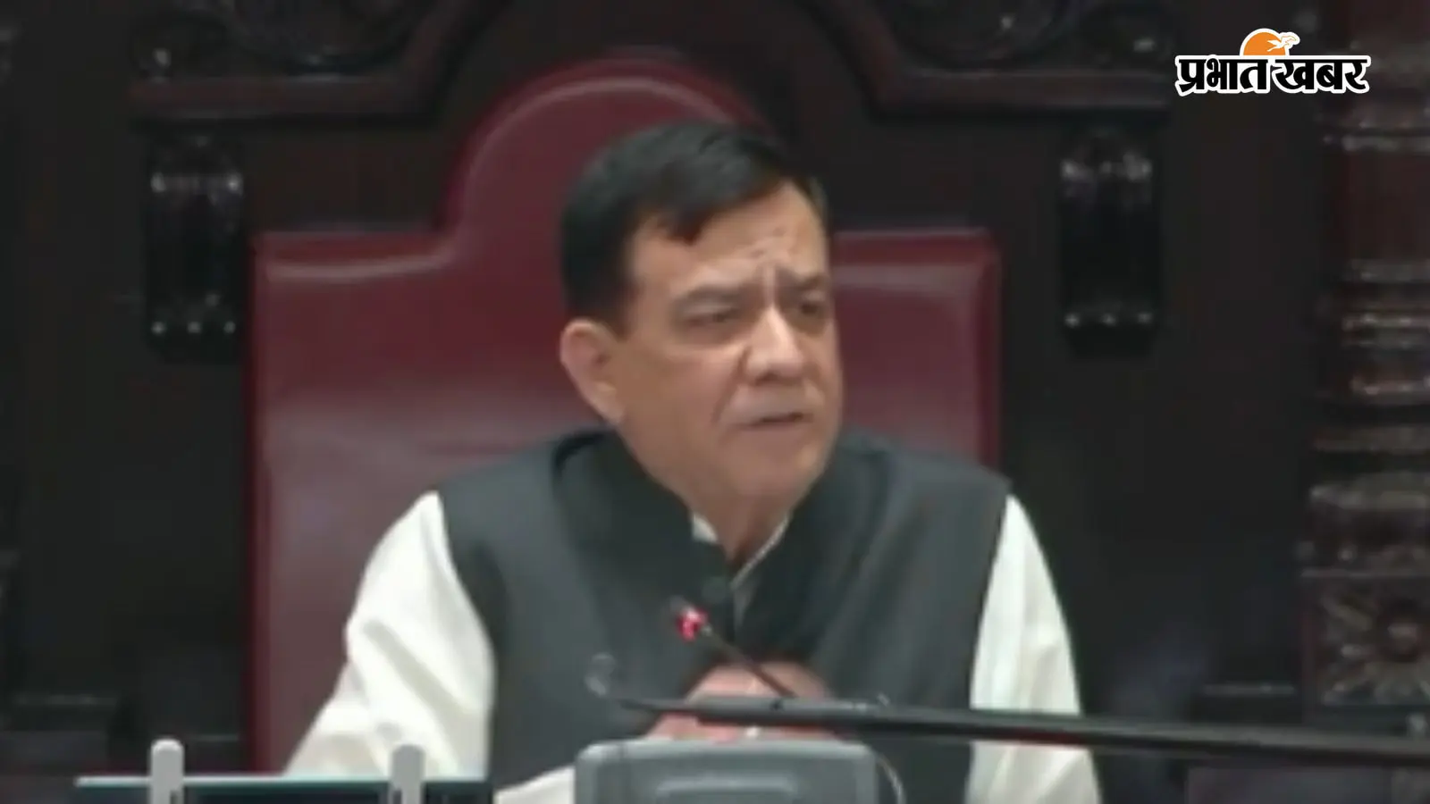 "समस्या संविधान में नहीं, उसे चलाने वालों में है", सतीश महाना के इस एक बयान ने यूपी की राजनीति में मचाया भूचाल