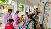 Dhanbad SIR: धनबाद में मतदाताओं की प्रारूप सूची जारी, शाम चार बजे तक बूथों पर देख सकेंगे अपना नाम