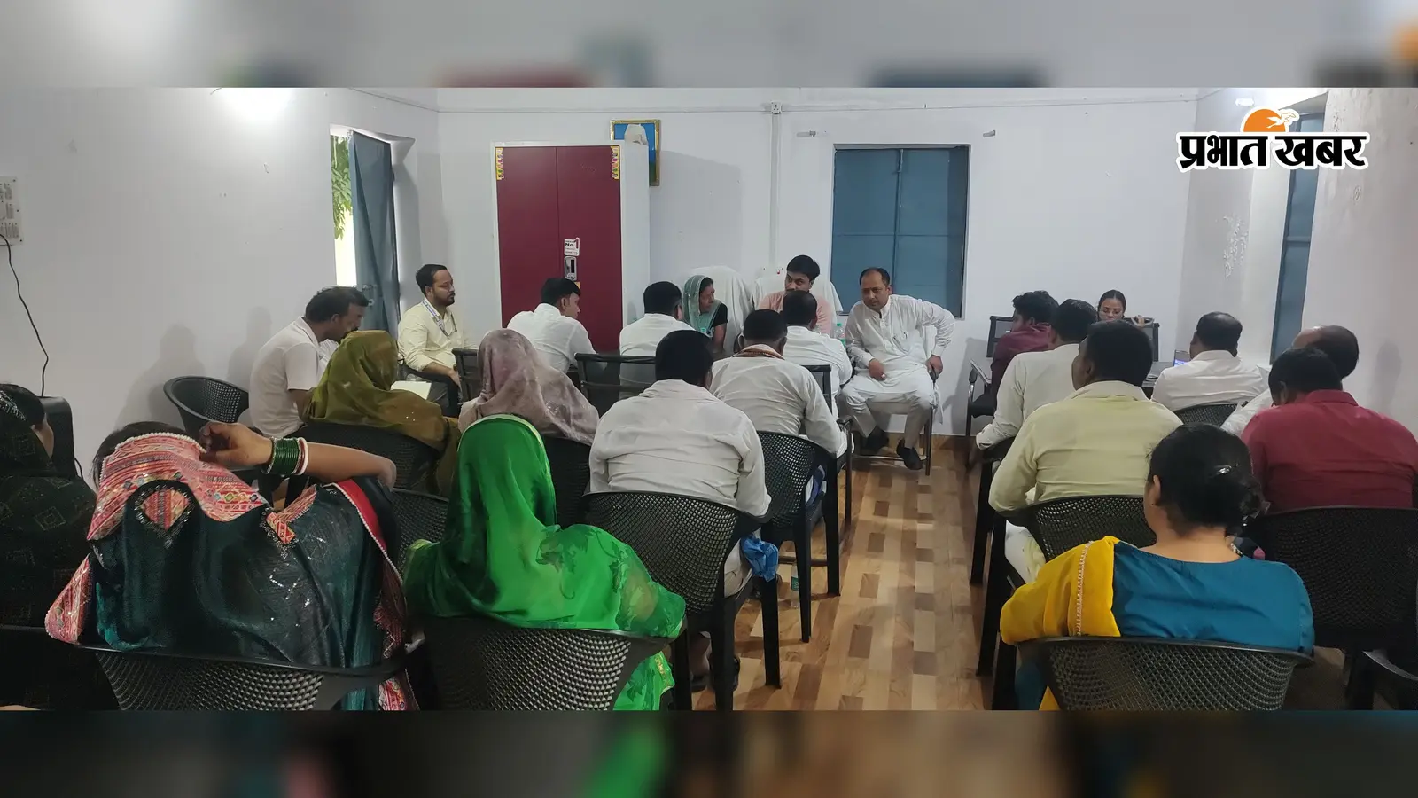 सारण के नगरा पंचायत समिति की बैठक में विकास योजनाओं की समीक्षा, आंगनबाड़ी केंद्रों की साफ-सफाई पर जोर