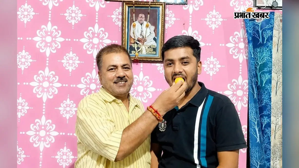 IGIMS पटना में रेडियोलॉजिस्ट बने गोपालगंज के राजवर्धन सिंह, गांव में खुशी की लहर