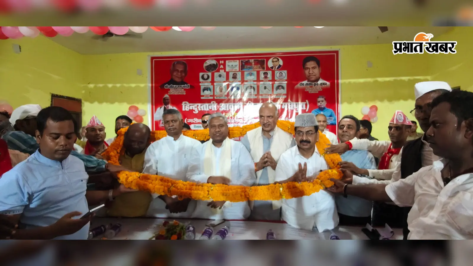 उदाकिशुनगंज में 'गरीब चौपाल' कार्यक्रम, मंत्री डॉ. संतोष कुमार सुमन ने संगठन मजबूत करने का दिया संदेश
हुक: