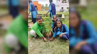 बेतिया: पेड़ लगाओ, पर्यावरण बचाओ, विद्यालय परिसर में गूंजा हरित भविष्य का संदेश