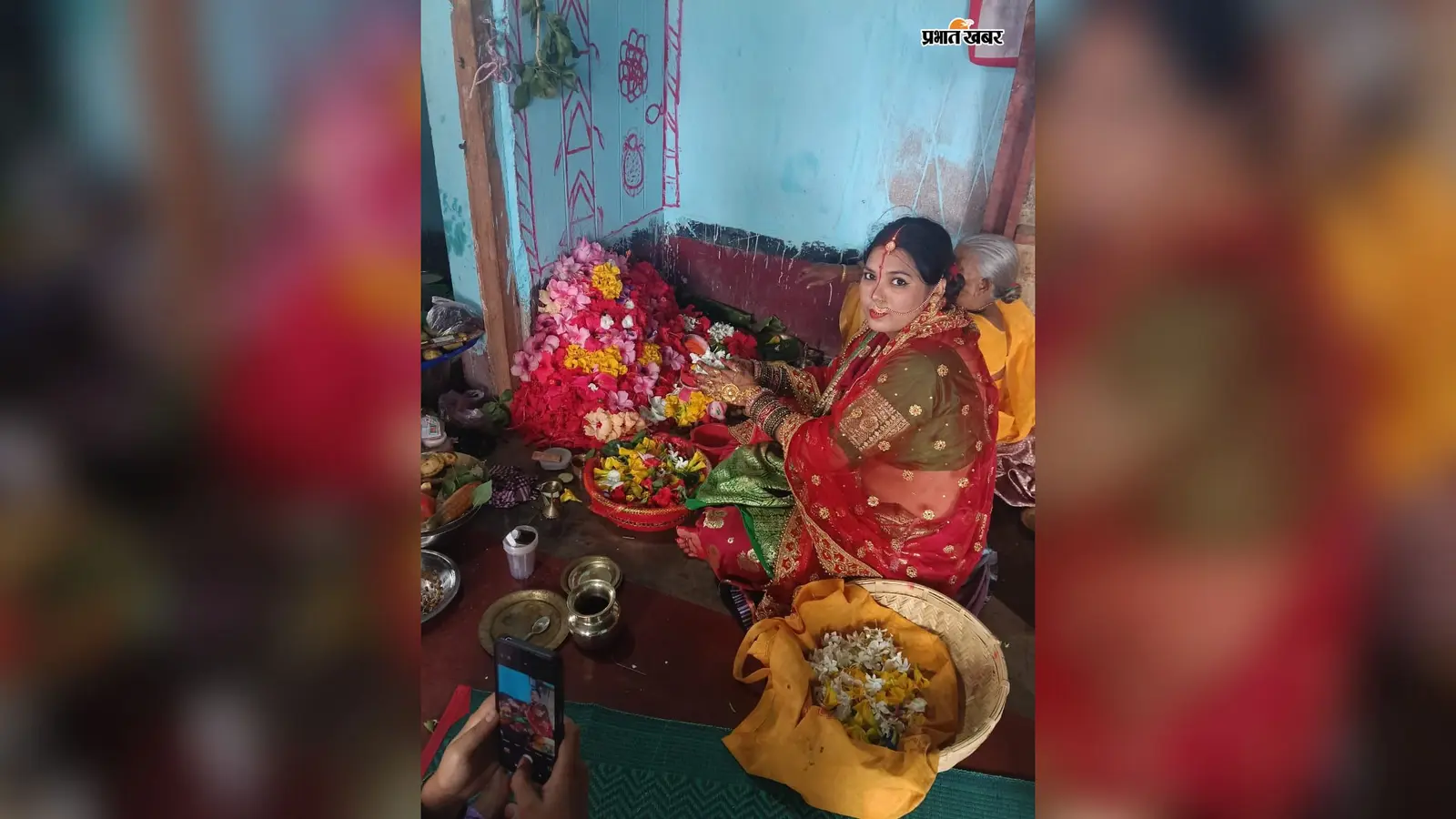 बांका में मधुश्रावणी के तीसरे दिन नवविवाहिताओं ने किया पारंपरिक पूजन, सुहाग की लंबी उम्र और सुखी दांपत्य जीवन की कामना