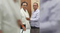 गोपालगंज के थावे में जिला बंदोबस्त पदाधिकारी से मिले भाजपा मंडल अध्यक्ष, भूमि सर्वेक्षण और रैयतों की समस्याओं पर हुई चर्चा
