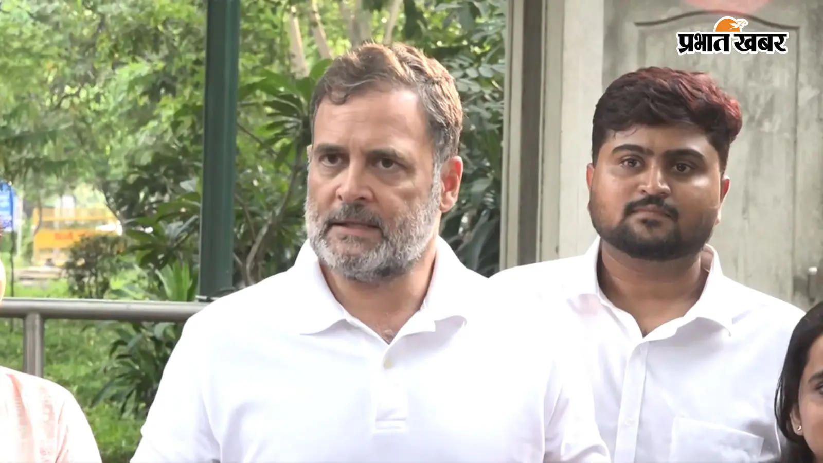 राहुल गांधी ने पीएम मोदी और अमित शाह को बताया डरपोक, कहा-गुंडे भेजकर छात्रों से मंगवा रहे हैं माफी