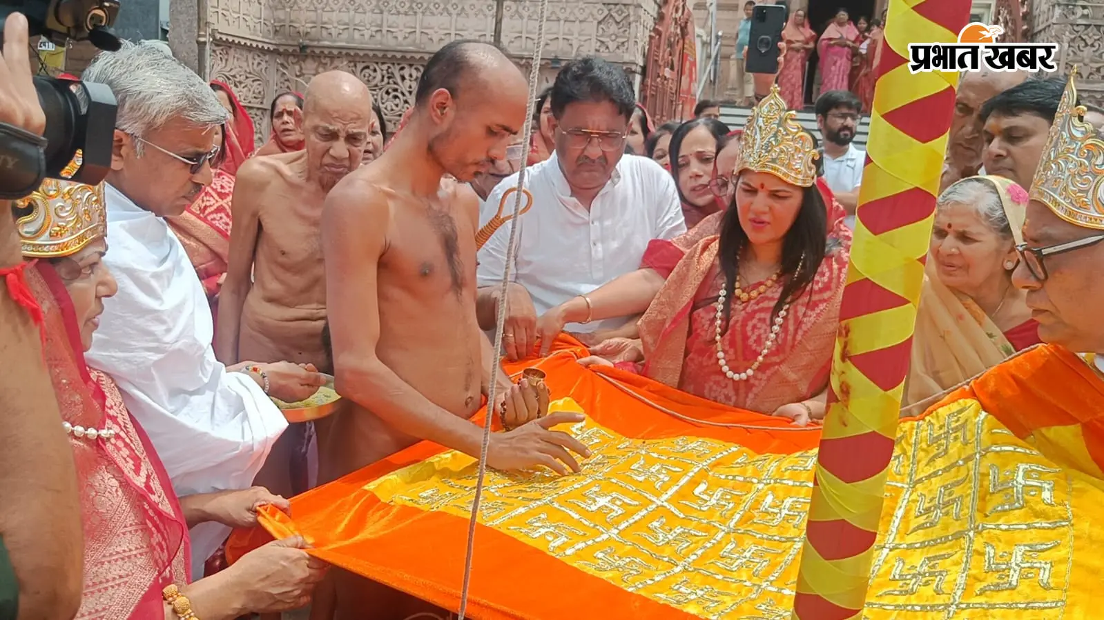 रामगढ़ में पहली बार मुनिसंघ का चातुर्मास, जैन समाज ने की मंगल कलश स्थापना