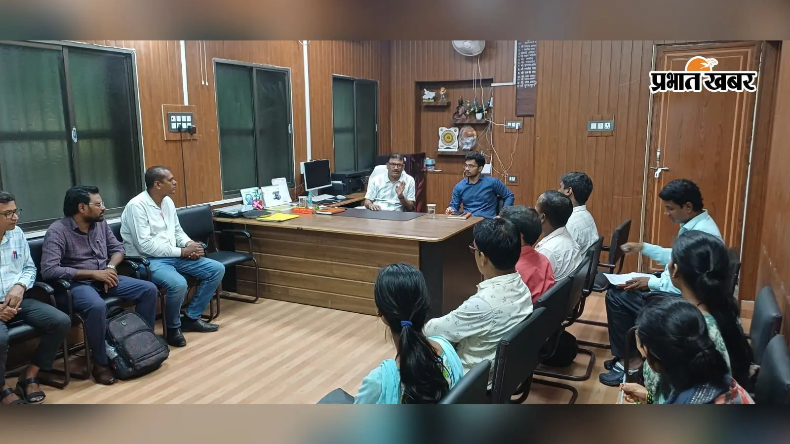 गया जी में पितृपक्ष महासंगम-2026 की तैयारी तेज: 'पेंट द सिटी' अभियान को लेकर कला शिक्षकों की बैठक, 20 अगस्त तक जमा होंगी पेंटिंग्स