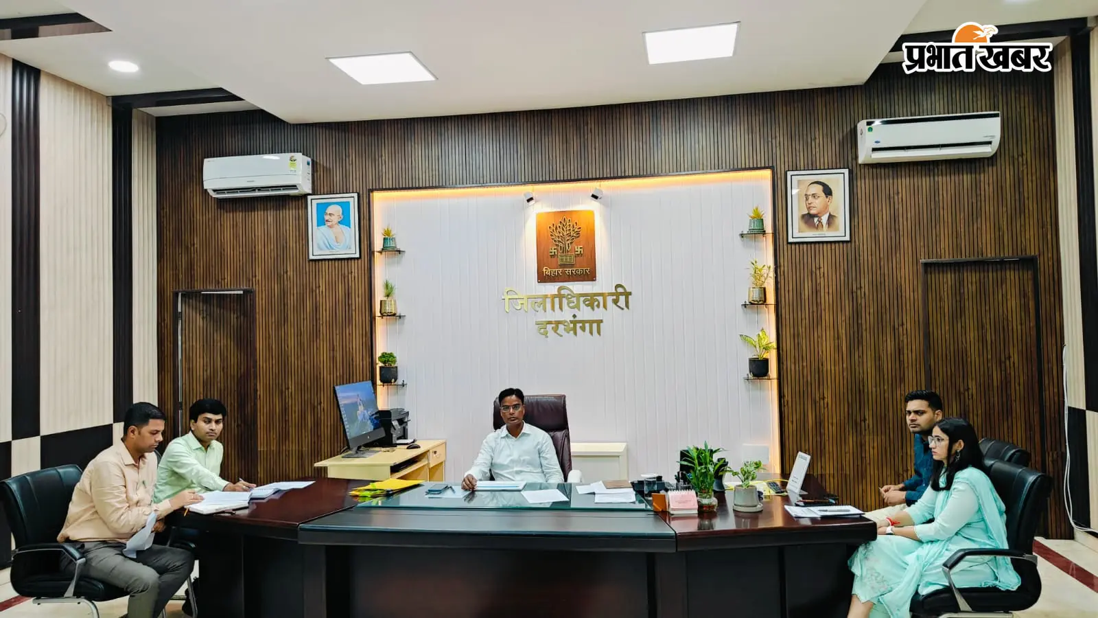 आरओबी निर्माण में देरी पर डीएम सख्त, एजेंसियों को तय समय में काम पूरा करने का निर्देश