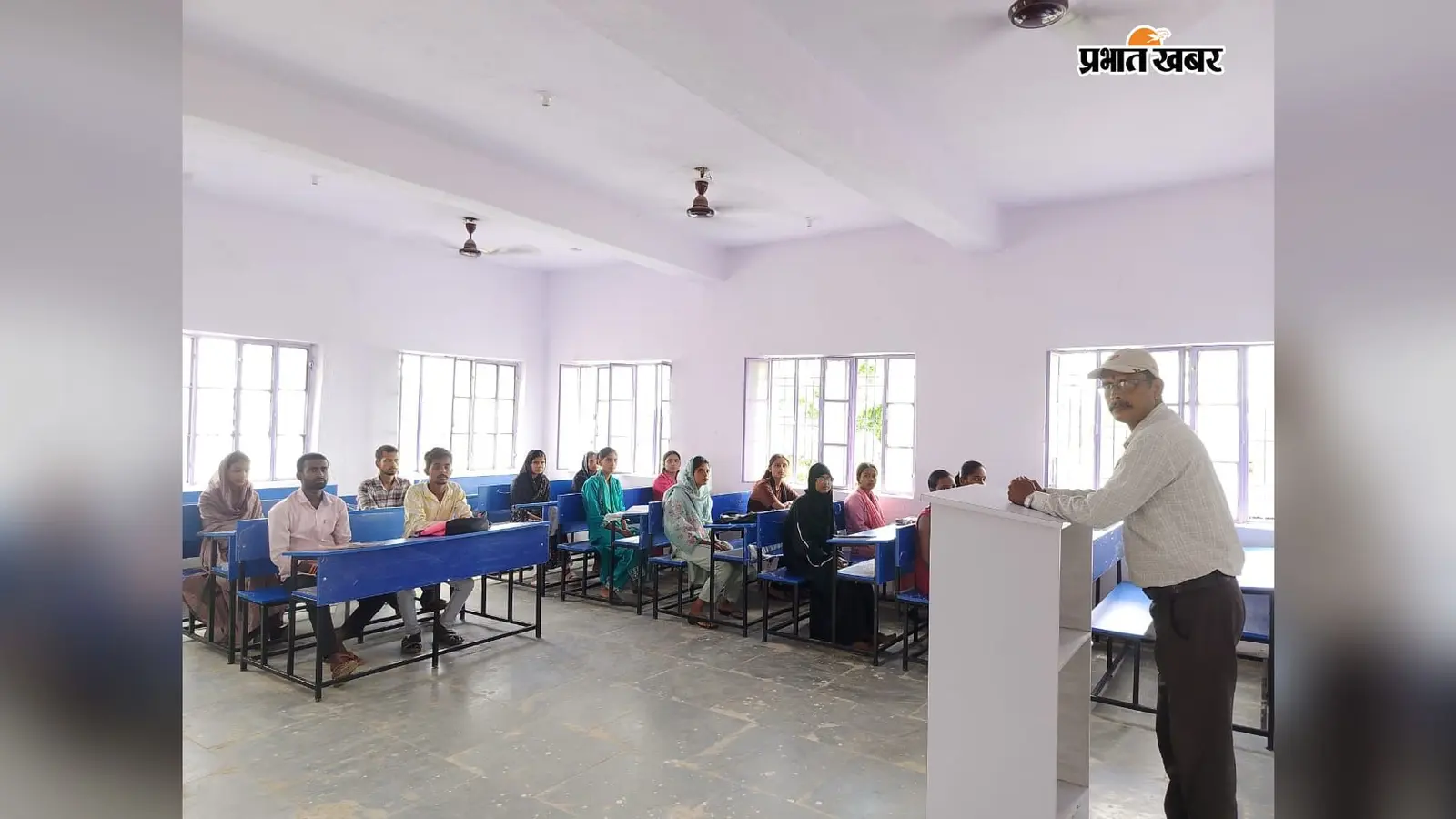 राजकीय डिग्री कॉलेज अलीनगर में शुरू हुई नियमित पढ़ाई, शिक्षकों की प्रतिनियुक्ति से चल रहीं कक्षाएं