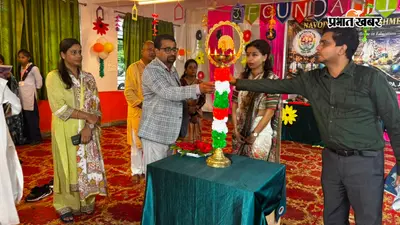 नवोदय विद्यालय समिति के स्थापना दिवस पर डीएम ने किया मेधावियों का सम्मान, कहा- बड़े सपने देखें व लक्ष्य तय करें