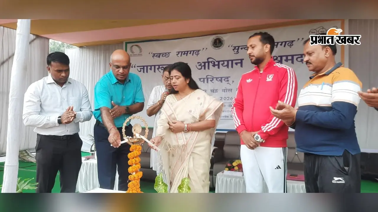 आठ वार्डों में कचरा संग्रहण शुरू, कैंटोनमेंट बोर्ड ने वाहनों को दिखायी हरी झंडी