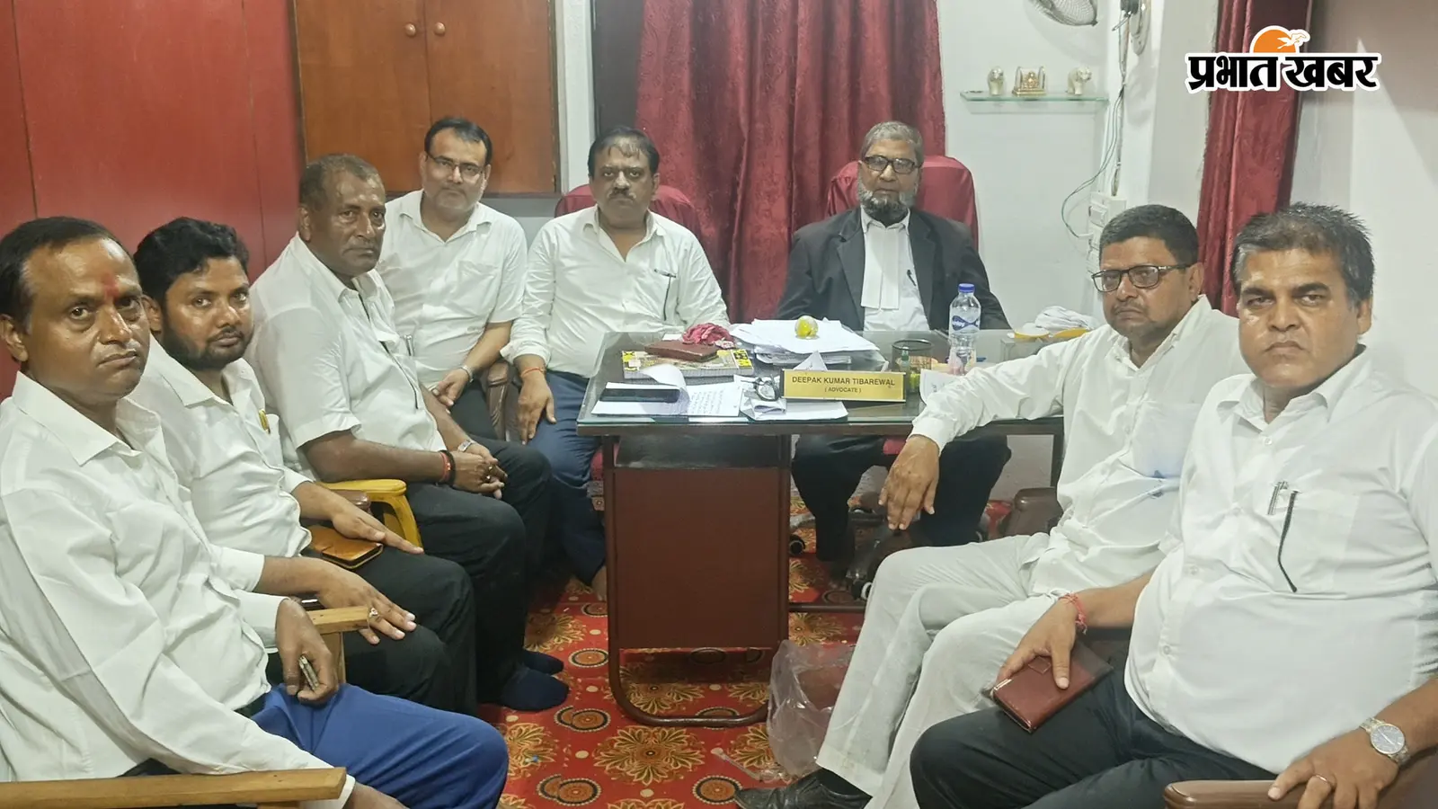 झंझारपुर अधिवक्ता संघ चुनाव पर विवाद, बार काउंसिल के आदेश के बाद दो खेमों में बंटा संघ