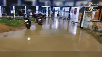 औरंगाबाद में भारी बारिश से सदर अस्पताल की खुली पोल, वार्डों में घुसा पानी, मरीजों को हो रही परेशानी