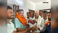जीत के बाद पूर्व मंत्री नौशाद आलम से मिले विधायक गोपाल अग्रवाल, क्षेत्र के विकास व संगठन पर हुई चर्चा