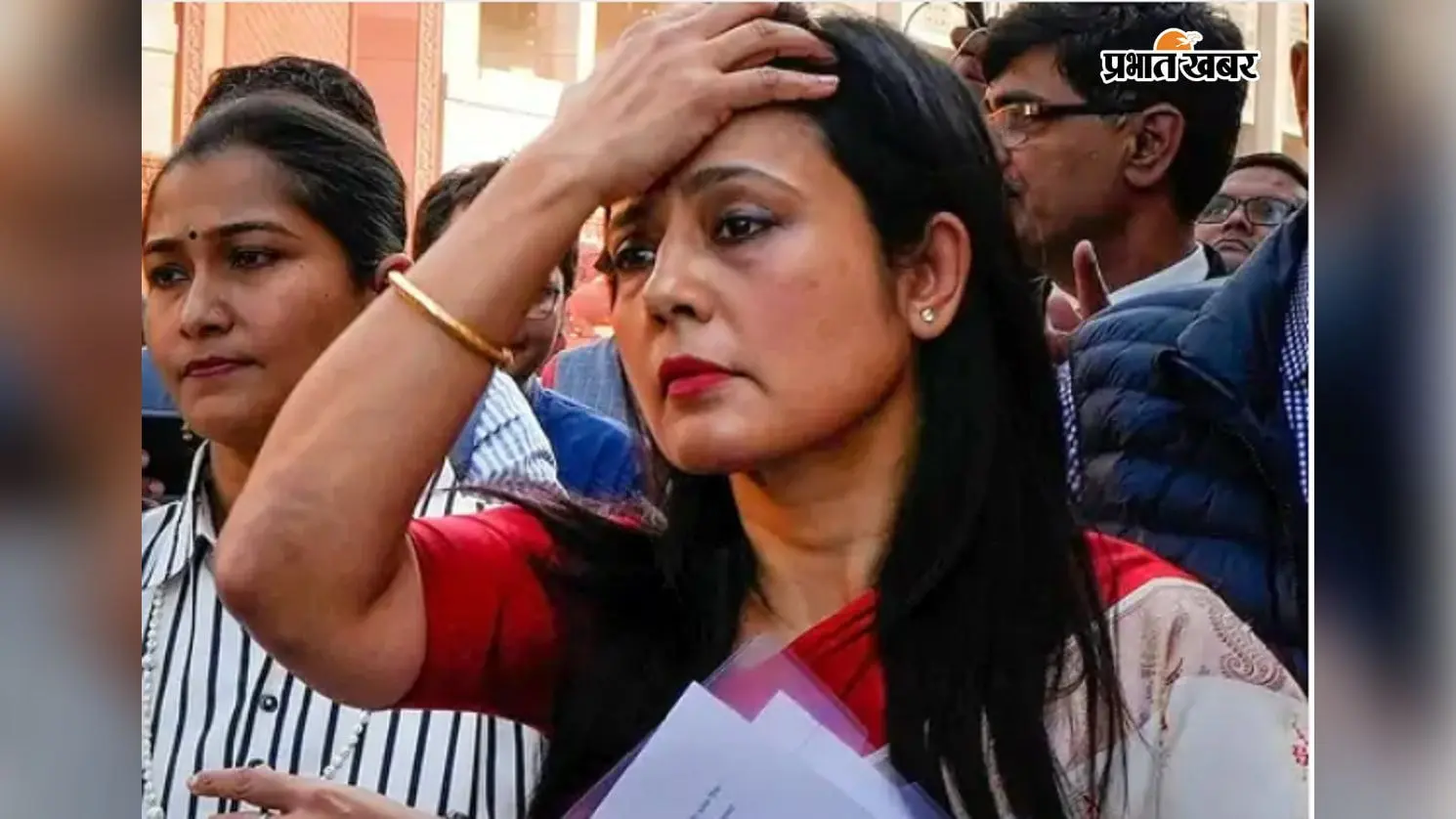 बुर्का मामले पर मोहुआ मोइत्रा ने दी कलकत्ता हाई कोर्ट को चुनौती, याचिका लेकर पहुंची सुप्रीम कोर्ट