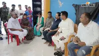 लोहरदगा में शुभम साहू के परिजनों से मिले पूर्व सांसद धीरज साहू, दोषियों को कड़ी सजा दिलाने का दिया भरोसा