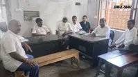 डिजिटल रजिस्ट्री व्यवस्था लागू, किशनगंज में मुंशी और स्टांप वेंडरों ने उठाए रोजगार के सवाल