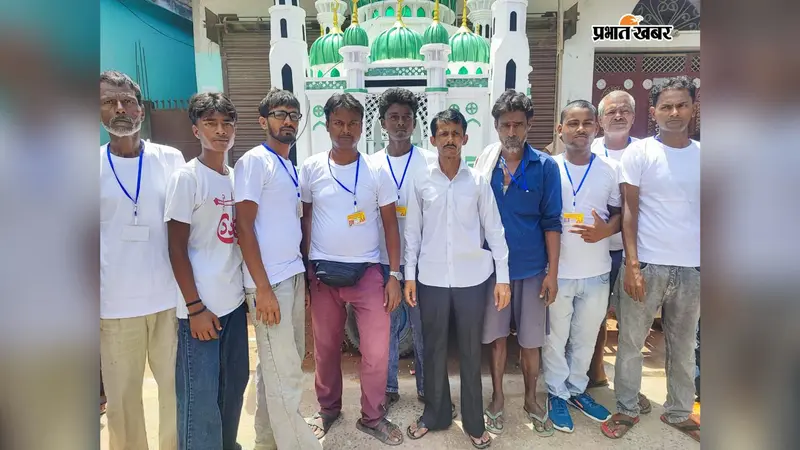 चेहल्लुम पर ठाकुरगंज में उमड़ा जनसैलाब, ताजिया जुलूस और अखाड़ों के करतब बने आकर्षण