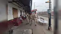 सावन में कांवड़ियों की भीड़ को लेकर किउल रेल पुलिस अलर्ट, ट्रेनों और स्टेशनों पर बढ़ाई गई निगरानी