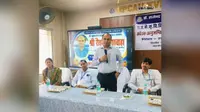 किसानों को ससमय सरकारी निर्धारित मूल्य पर उर्वरक उपलब्ध कराने की जरूरत: डीएम