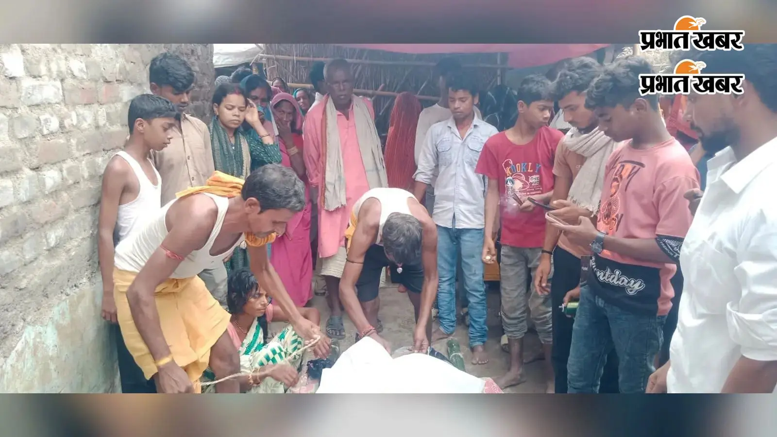 बेगूसराय से रोजी-रोटी की तलाश में निकले युवक की रास्ते में मौत, शव पहुंचते ही गांव में पसरा मातम