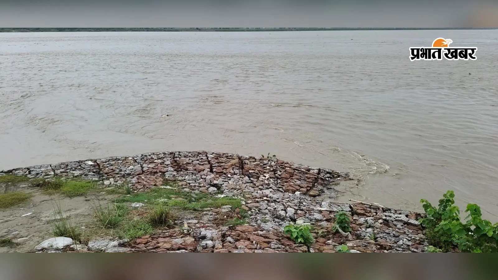 समस्तीपुर में गंगा उफान पर, तटबंधों की निगरानी तेज